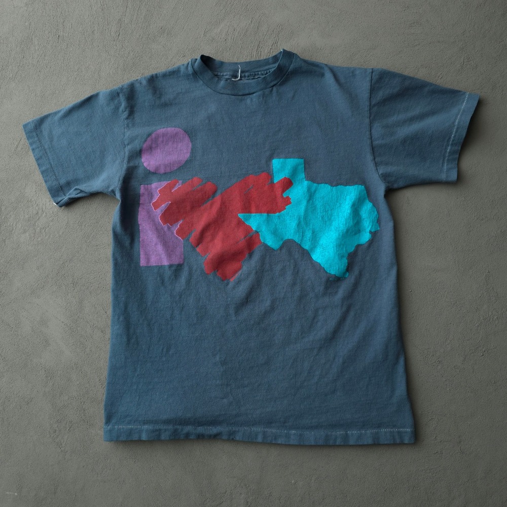 Vintage 90s T-shirt Medium Blue I Love Texas Graphic Made in USA
